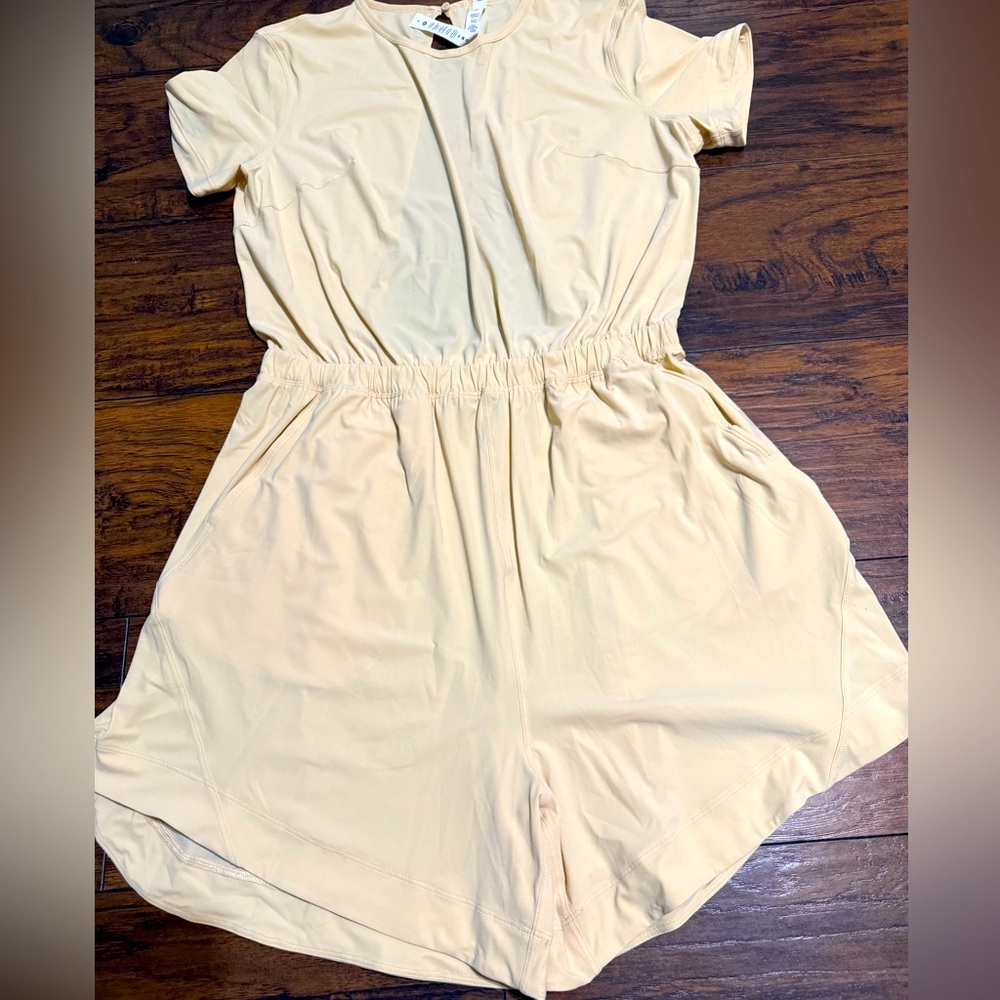Lululemon Lightweight High-Neck Romper, Prosecco Colorway